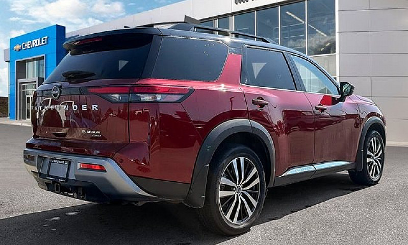 2024 Nissan Pathfind...