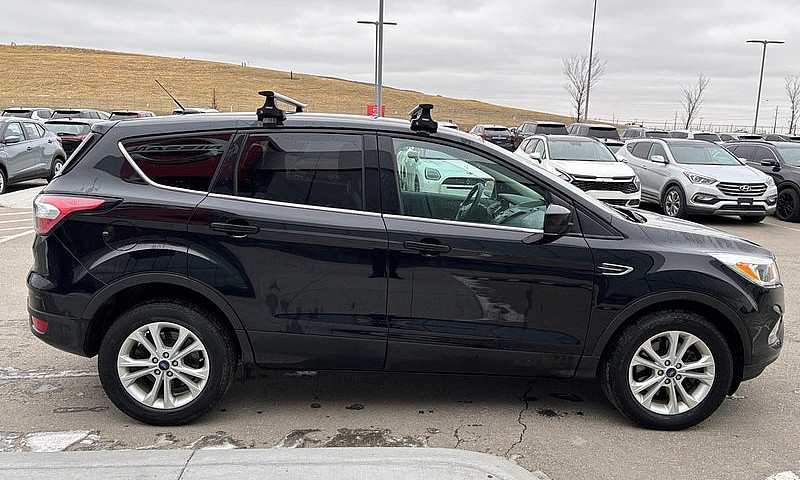 2017 Ford Escape Se ...