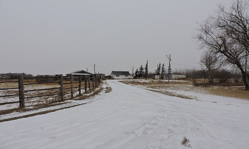 Acreage Just North O...