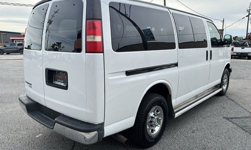 2012 Chevrolet Expre...