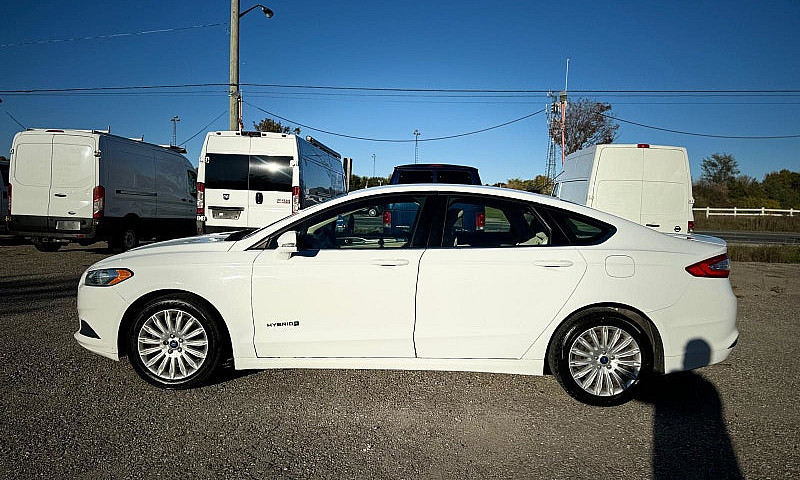 2014 Ford Fusion Se ...