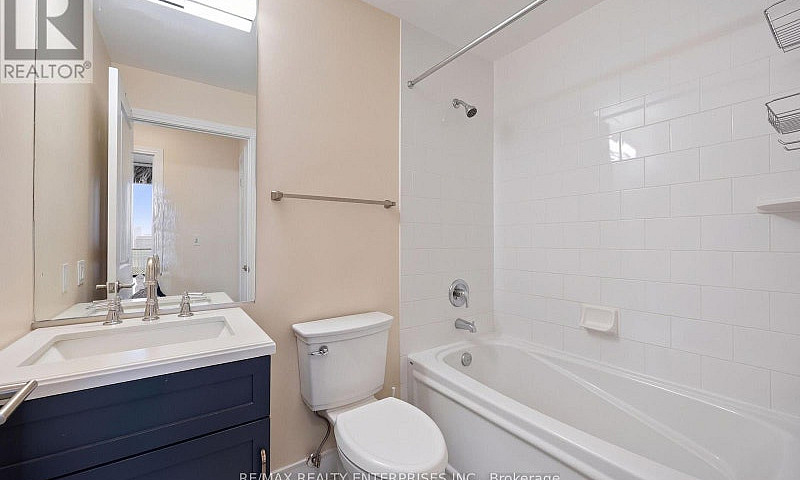 2706 - 18 Yorkville ...