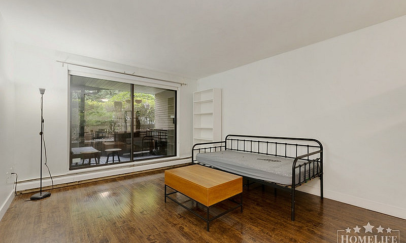 Modern Ground-Floor ...