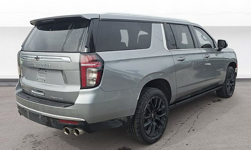 2023 Chevrolet Subur...