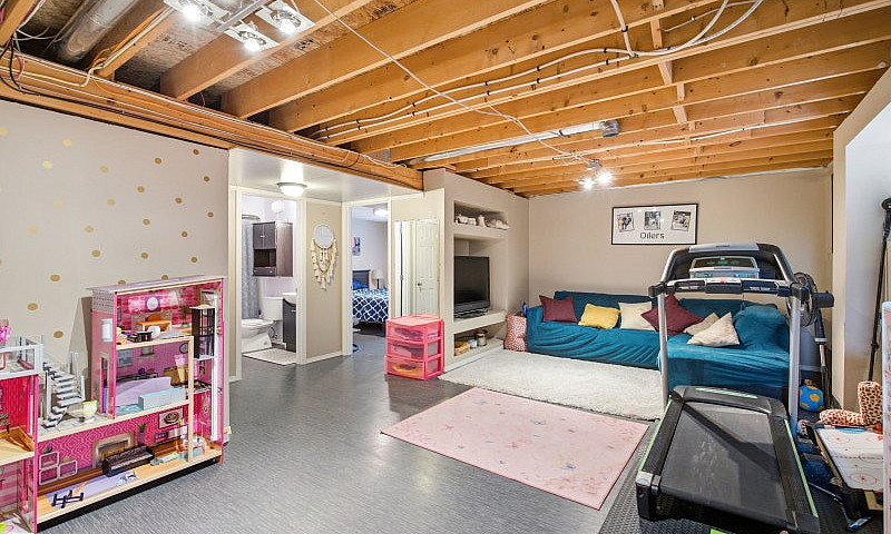 Beautiful 5Bdrm3Bth ...
