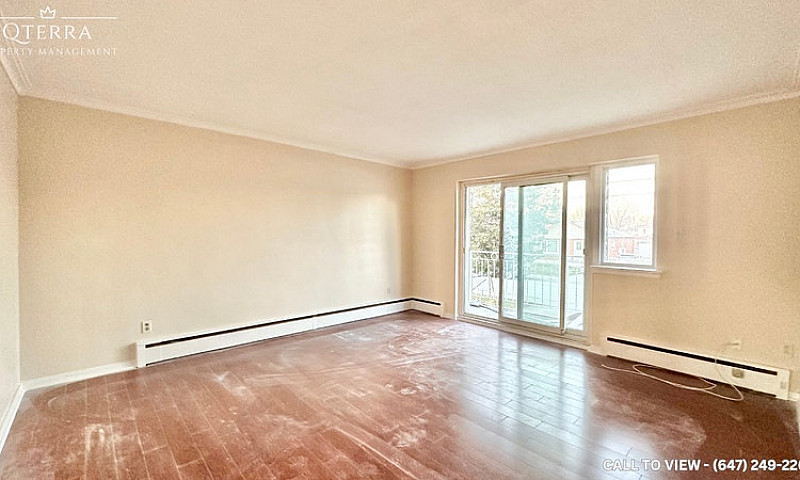 Modern 2 Bed, 1 Bath...