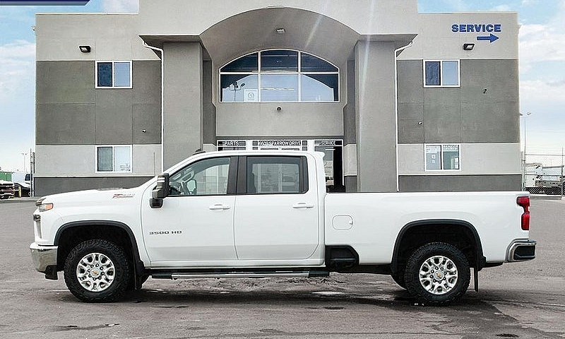 2023 Chevrolet Silve...