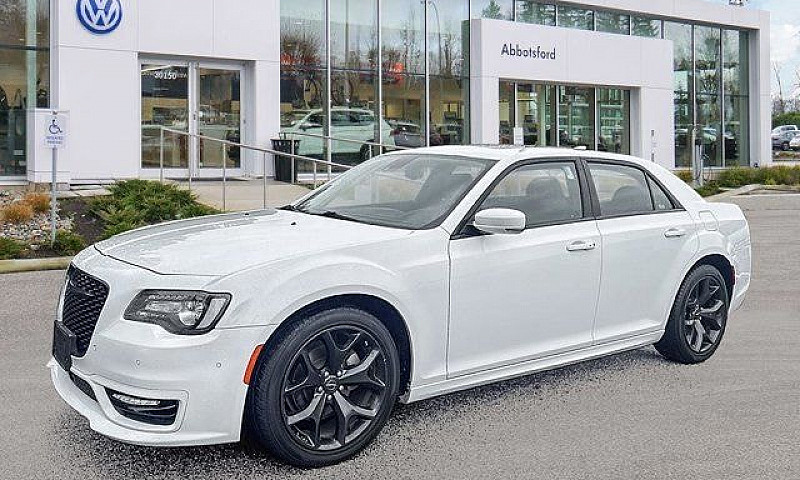 2023 Chrysler 300 30...