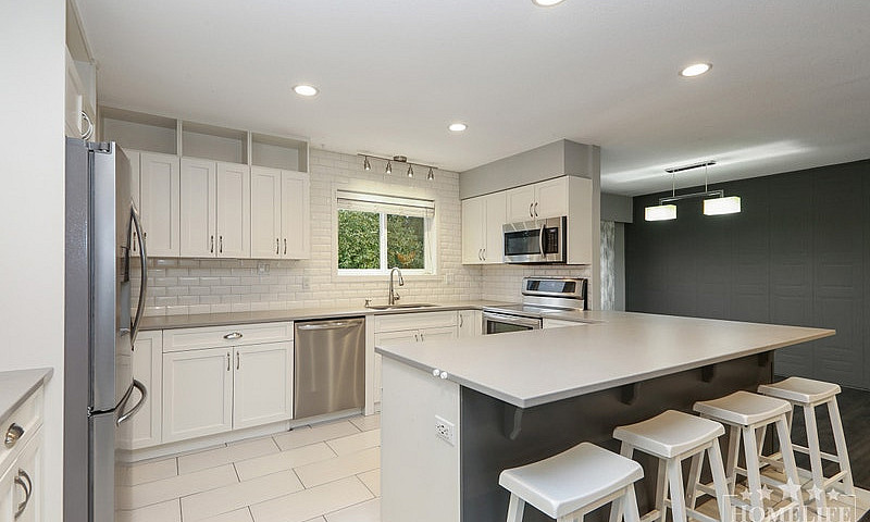 Spacious 3-Bedroom U...