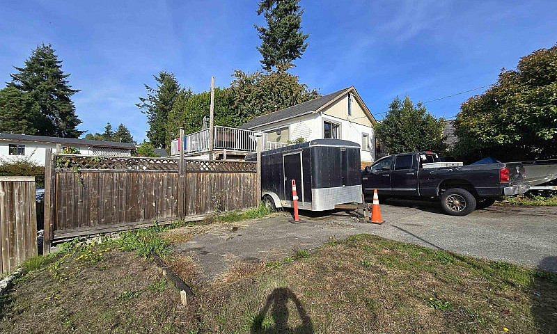 15619 Victoria Avenu...