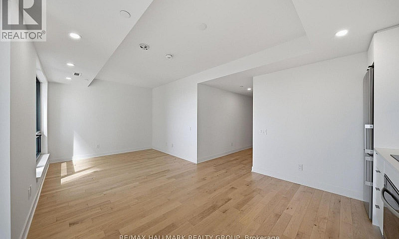 606 - 180 George Str...