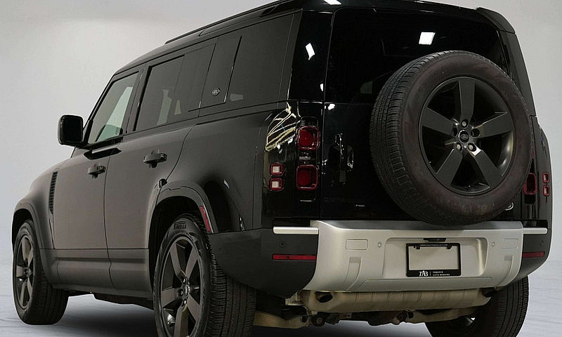 2023 Land Rover Defe...