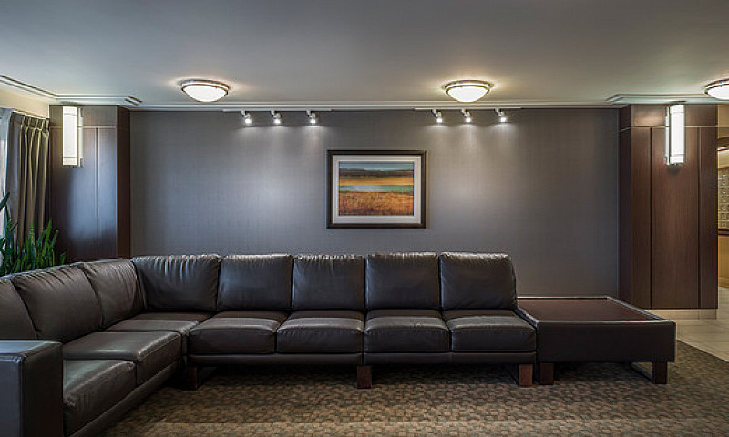 The Best 2 Bedroom A...