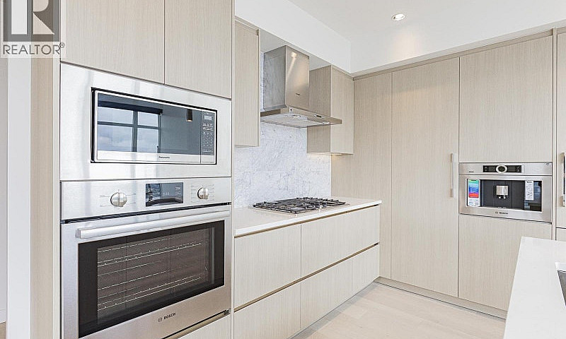 4907 4730 Lougheed H...