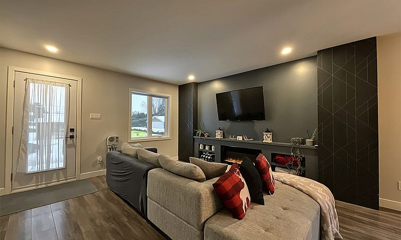 $649,000 - Bungalow ...