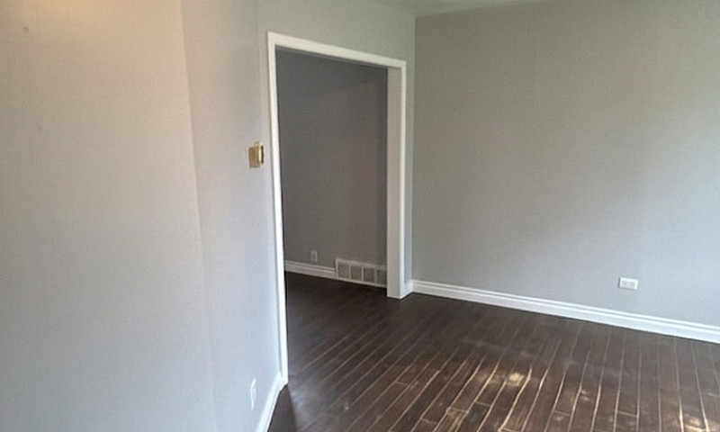 2 Bed / 1 Bath Home ...