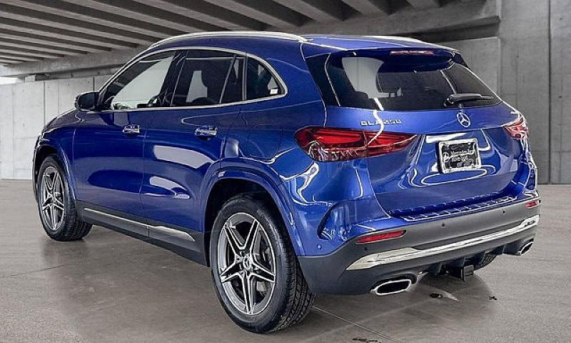 2025 Mercedes-Benz G...