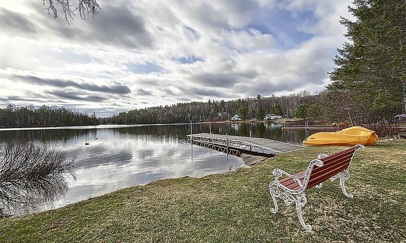 $390,000 - Cottage F...
