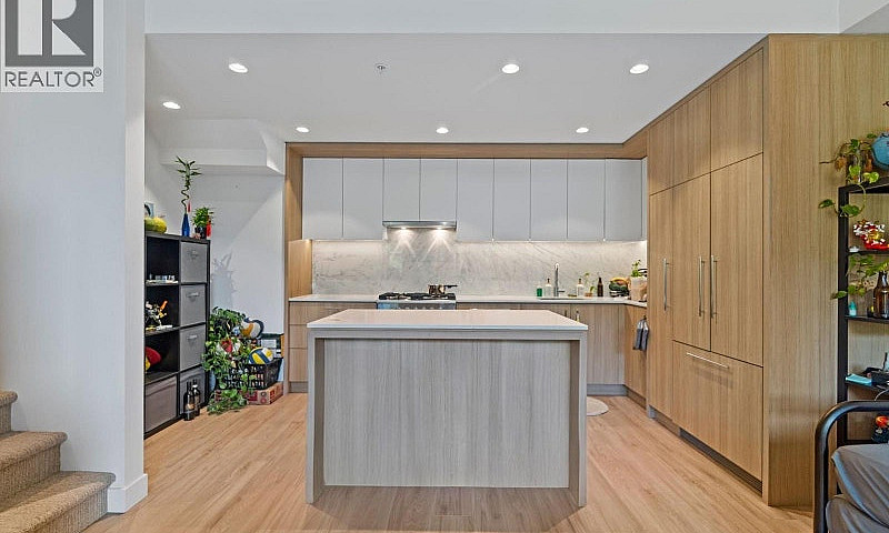114 6085 Irmin Stree...