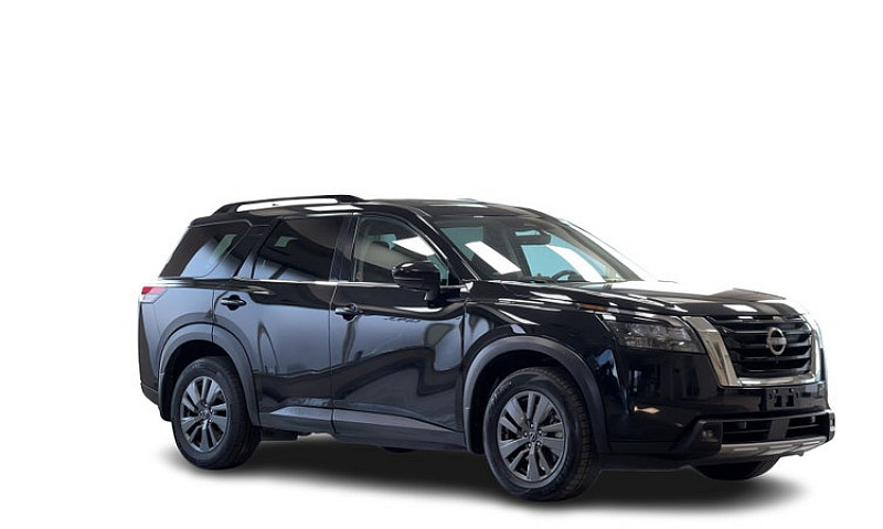2024 Nissan Pathfind...