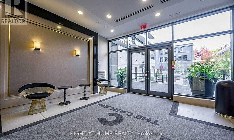 627 - 1190 Dundas St...