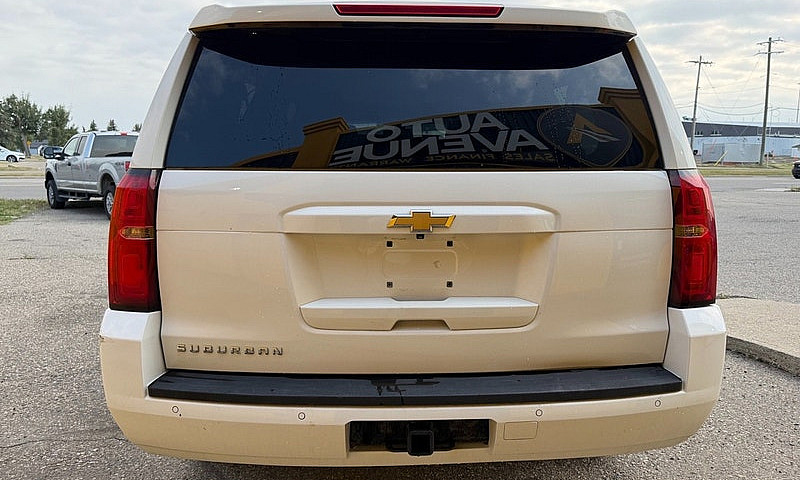 2018 Chevrolet Subur...