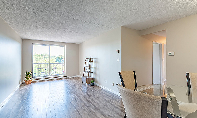 2 Bedroom Apartment ...
