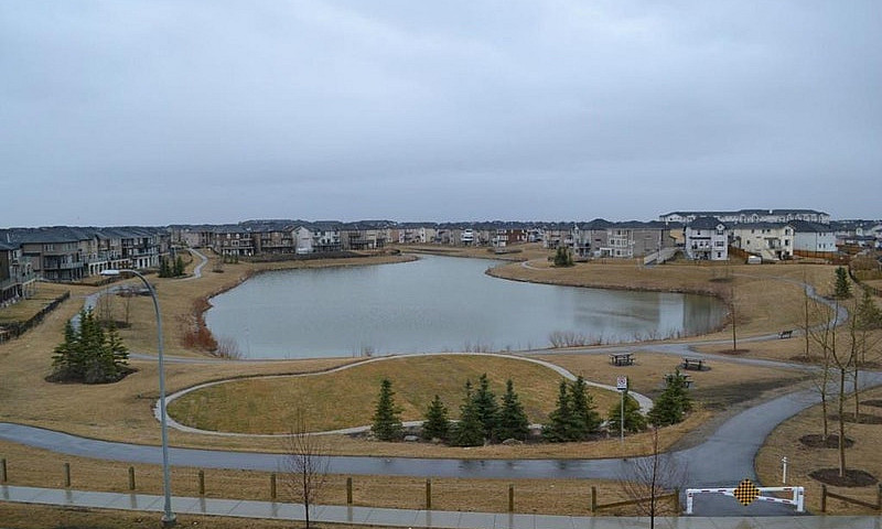 Condo For Sale- Leas...