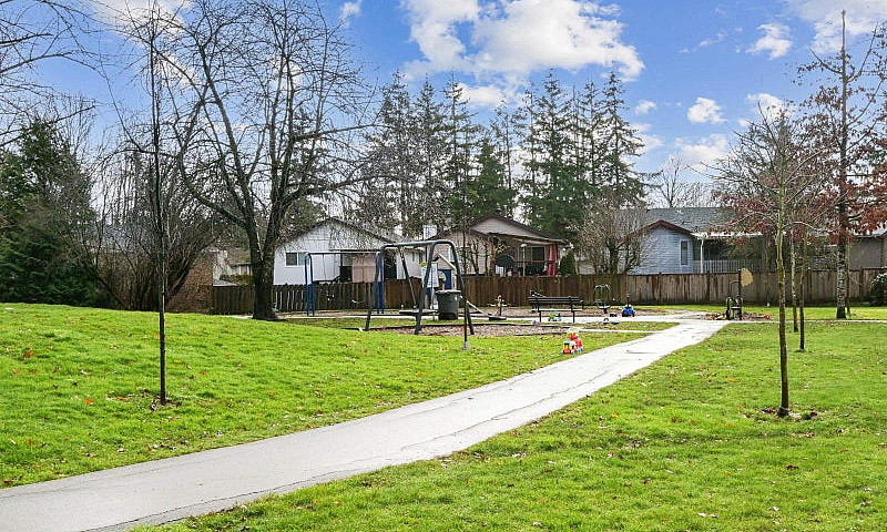 6068 Brooks Crescent...