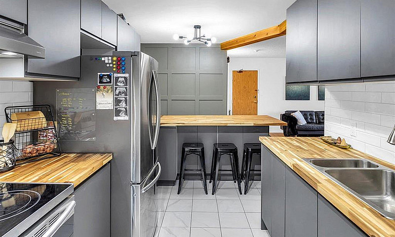 2-Bedroom Apartment ...