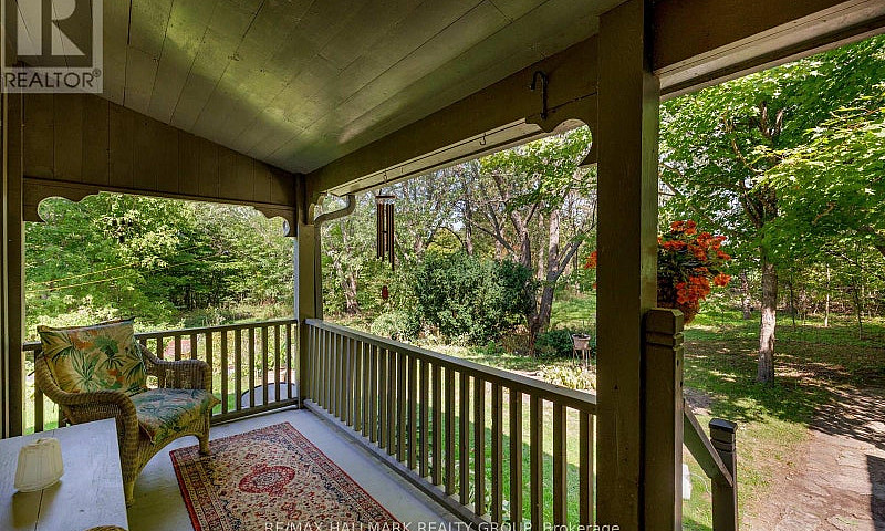 30 Ballycanoe Road F...