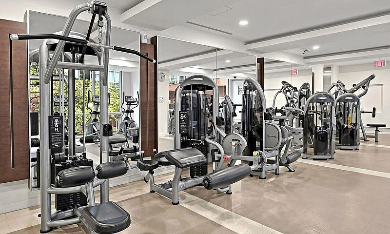 Furnished 1 Bedroom+...