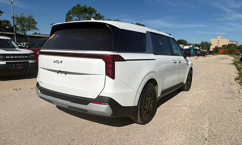 2025 Kia Carnival Lx...