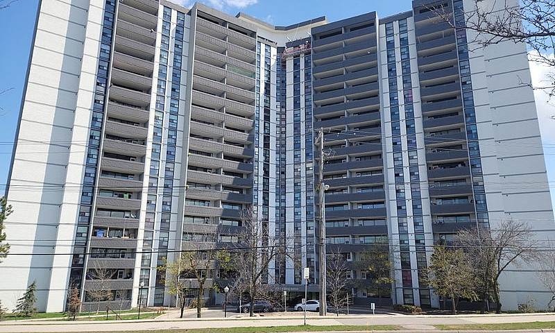 3 Bedroom Apartment ...