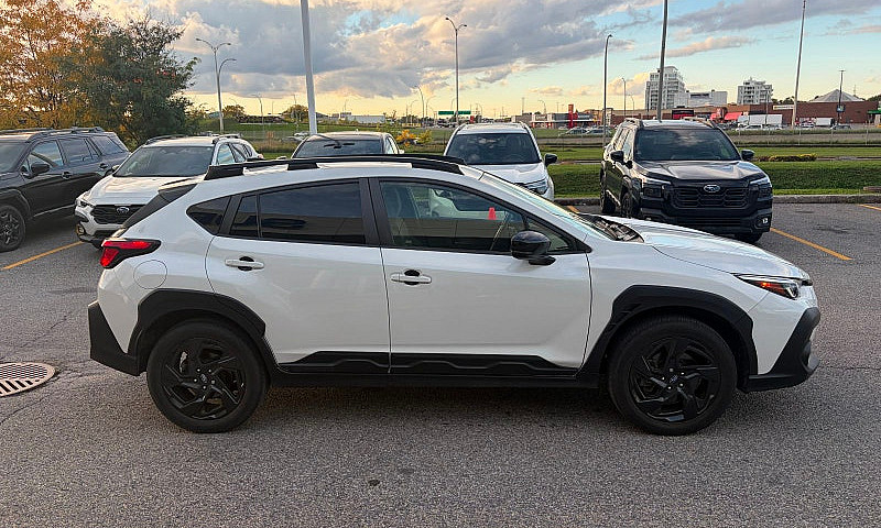 2024 Subaru Crosstre...