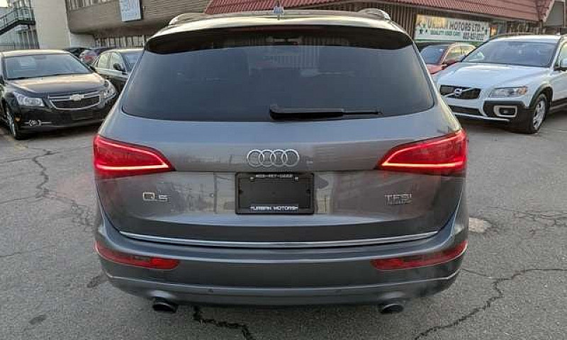 2017 Audi Q5 Quattro...
