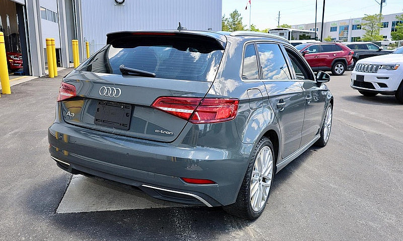 2017 Audi A3 E-Tron ...