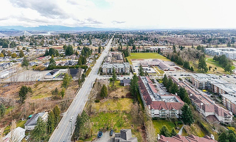 13878 108 Avenue Sur...