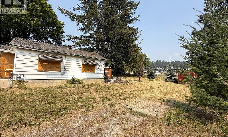 226 16Th Avenue N Cr...