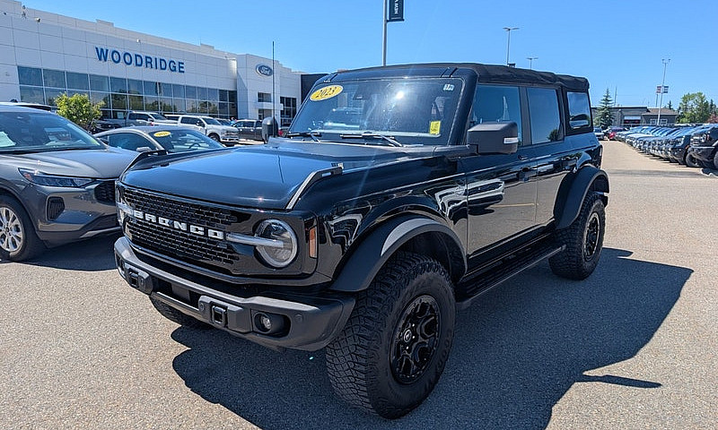 2023 Ford Bronco...