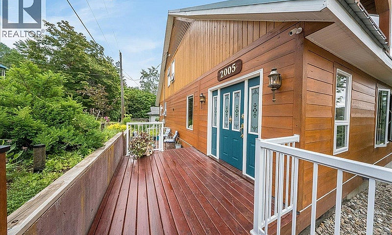 2005 Kootenay Avenue...