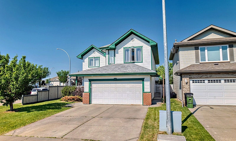 2 Bed 2 Bath Large B...