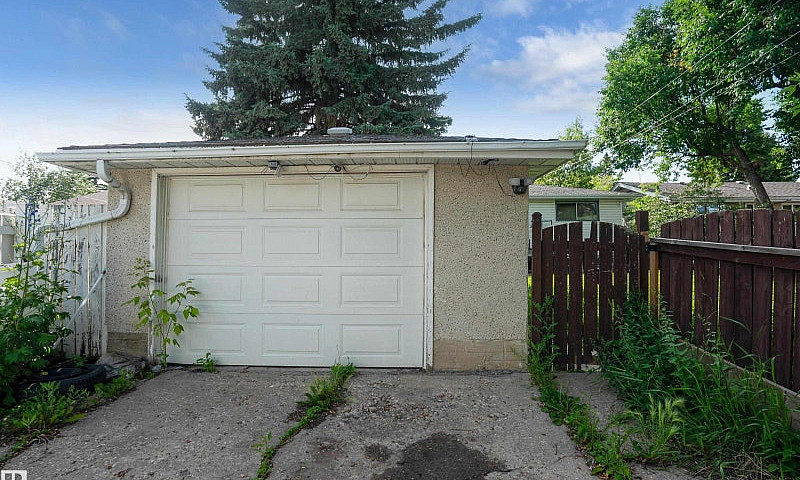 5307 105 St Nw Edmon...