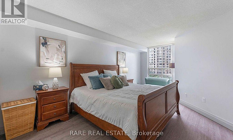 513 - 250 Webb Drive...