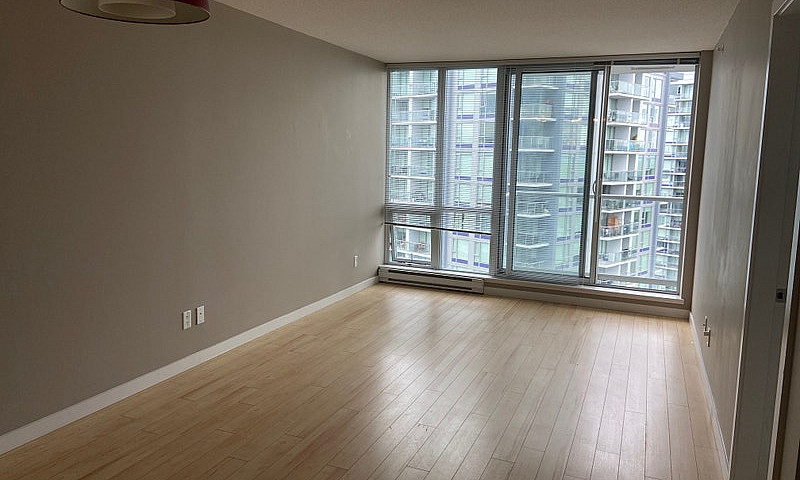 3403- 9981 Whalley B...