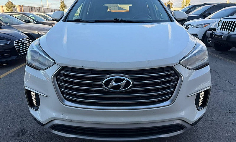 2018 Hyundai Santa F...