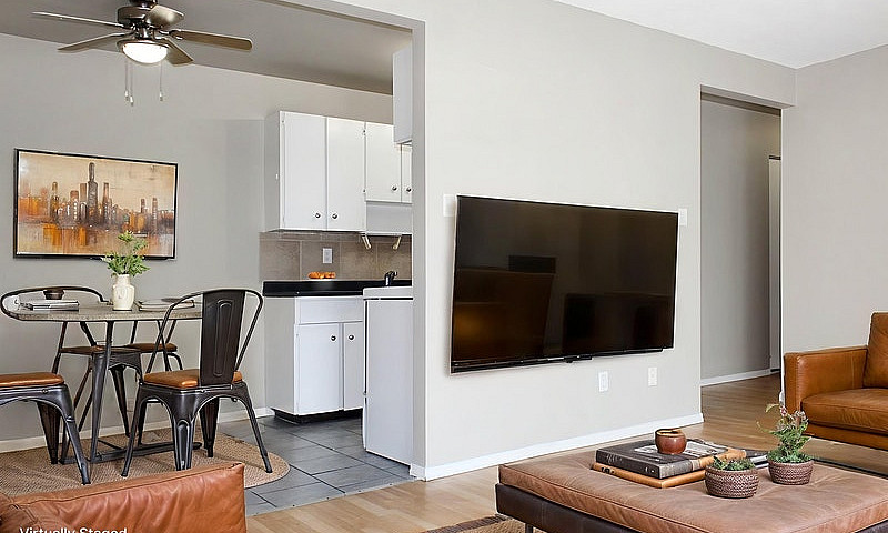 Inglewood Apartment ...