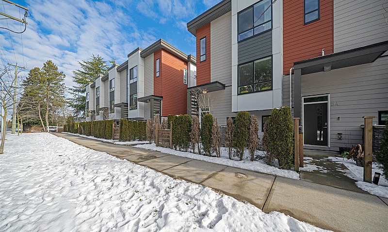 53 1670 160 Street S...