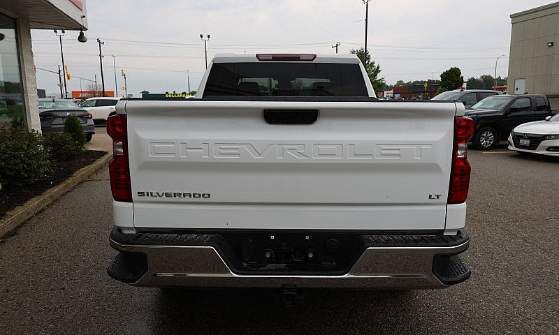2025 Chevrolet Silve...