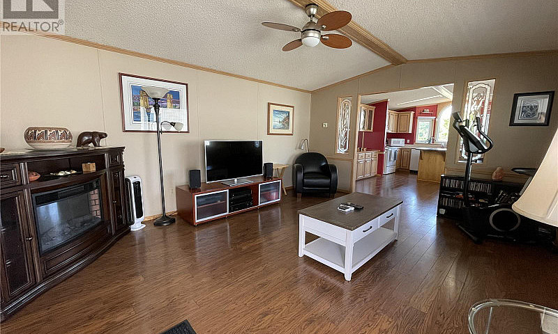 1 3859 Wood Ave Port...